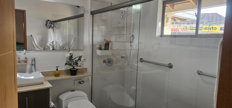 Casa en Vereda Ofir, La Ceja